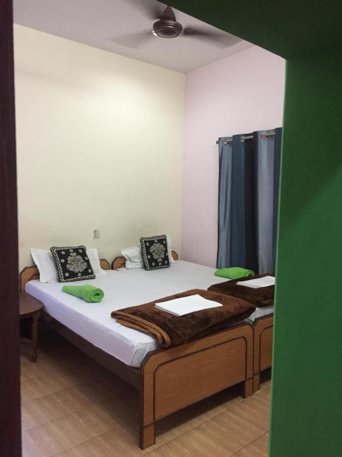 Baba Guest House Varanasi Exterior foto