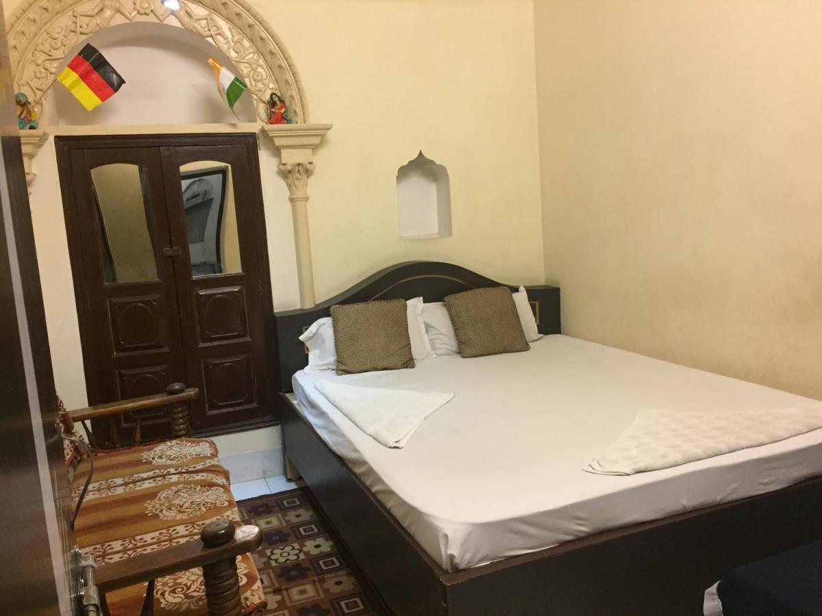 Baba Guest House Varanasi Exterior foto